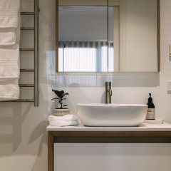 Bathroom  2 Basin